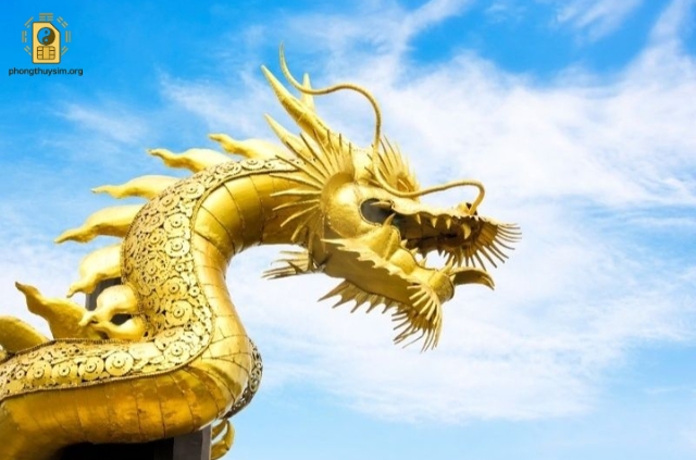 Trong văn hóa phương Đông, rồng tượng trưng cho tham vọng và thống trị